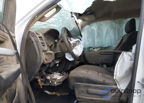 2019 Ram 1500 Tradesman 4X2 5'7 Box из США, поврежденный, VIN 1C6RREGT7KN526827